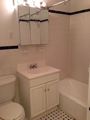 Rented by NYLA Realty | media 12