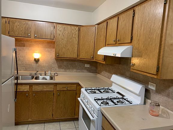 4th image of 10436 Nashville Ave APT 6