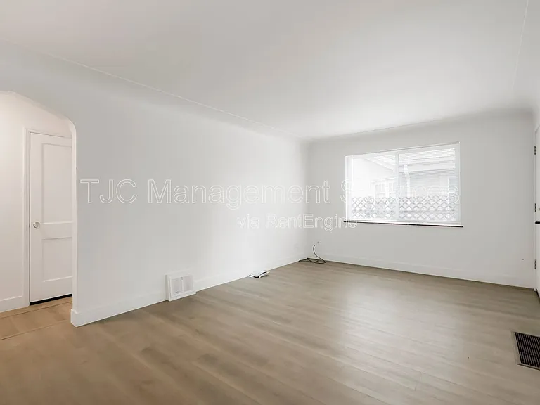 433 Harrison St — Photo 4