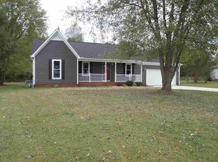 129 Andys Dr, Hazel Green, AL 35750