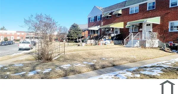 3 bed, 1213 sqft, $2,750 — Photo 3