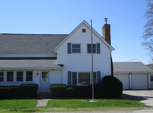 407 W Fowler Rd, Brookston, IN 47923