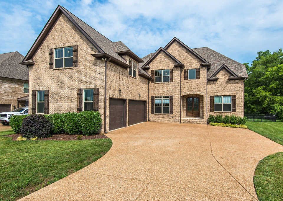 1009 Gadwall Ln, Spring Hill, TN 37174 | Zillow