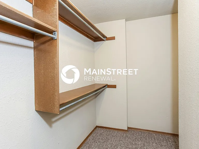 Walk In Closet