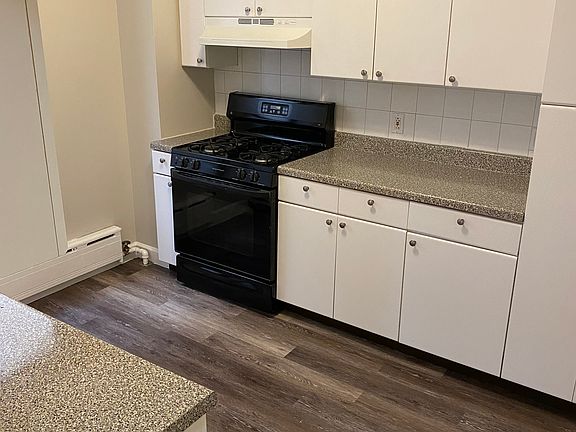 5th image of 20-55 29th St #2C
