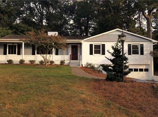 3011 Magazine Dr, Winston Salem, NC 27106