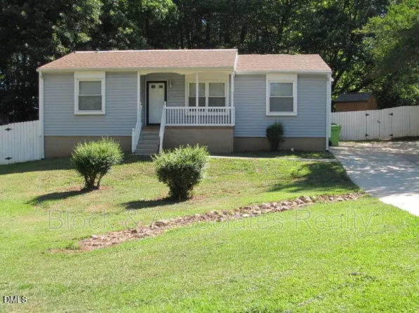 2600 Courier Ct, Raleigh, NC 27603