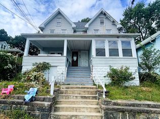 19 Bank St, Plains, PA 18705