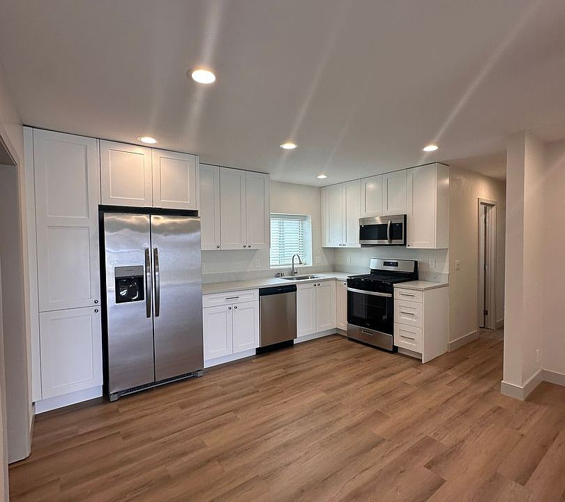 1st image of 906 Emory St #931-933