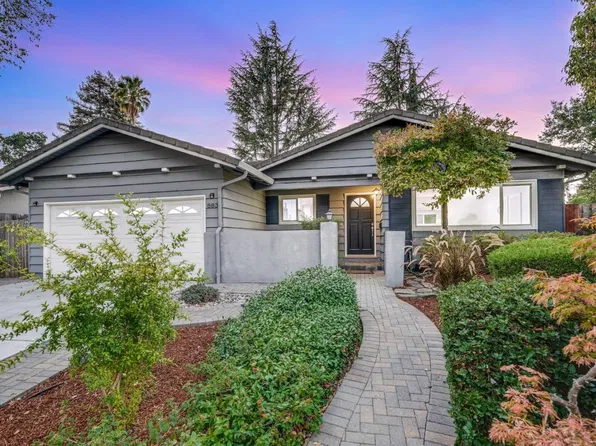 883 Roble Dr, Sunnyvale, CA 94086