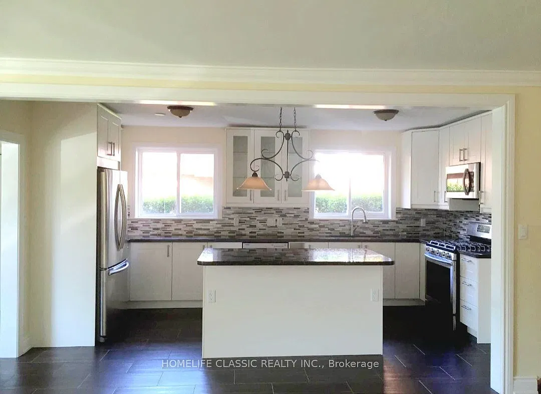 3 bed, $3,400 — Photo 1