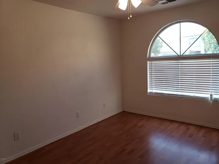 1671 E Flint St — Photo 10