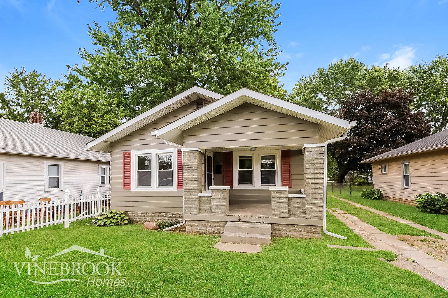 27 N Vine St photo 1