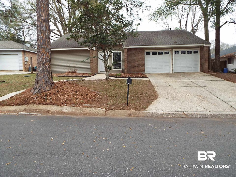 1st image of 122 Eagle Dr