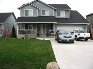 10725 Umtanum St SE, Yelm, WA 98597