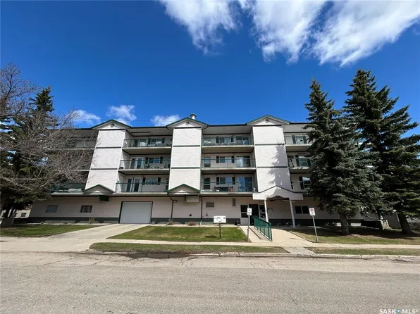 UNIT 408-740 9th STREET, Humboldt, SK S0K 2A0