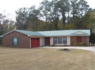 233 Pine Ridge Dr, Panama City, FL 32405