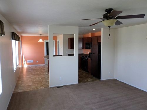 2nd image of 41068 N Annapolis Cir