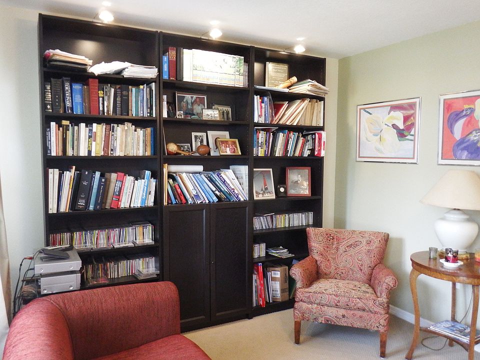 1st image of 5855 18th St N APT 2