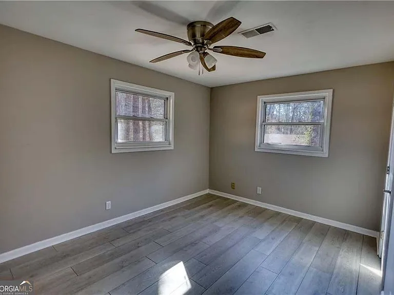 115 Hollybrook Rd — Photo 13