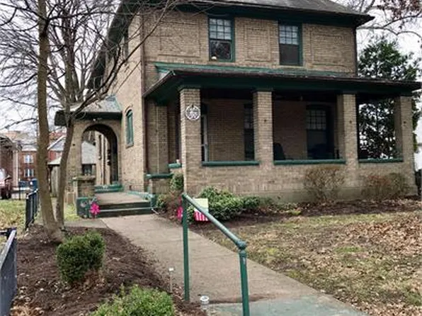 820 11th Avenue, Huntington, WV 25701