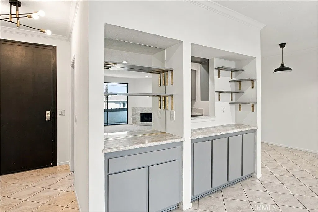 2 bed, 1250 sqft, $3,600 — Photo 4