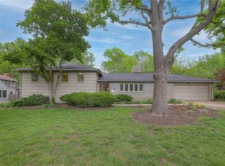 6621 Glenwood St, Overland Park, KS 66202