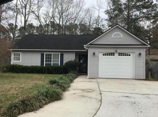 136 Chandler Dr, Ladson, SC 29456