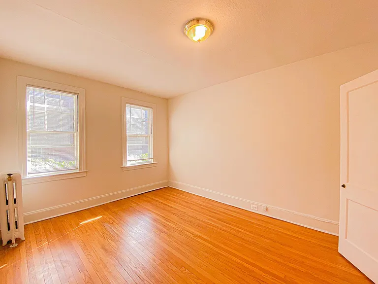 702 Farmington Ave #A3 — Photo 8