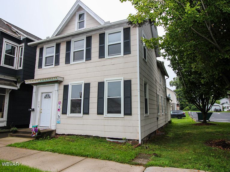 Listing photo 2