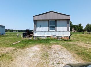 625 E 1800th Ave #116, Vandalia, IL 62471