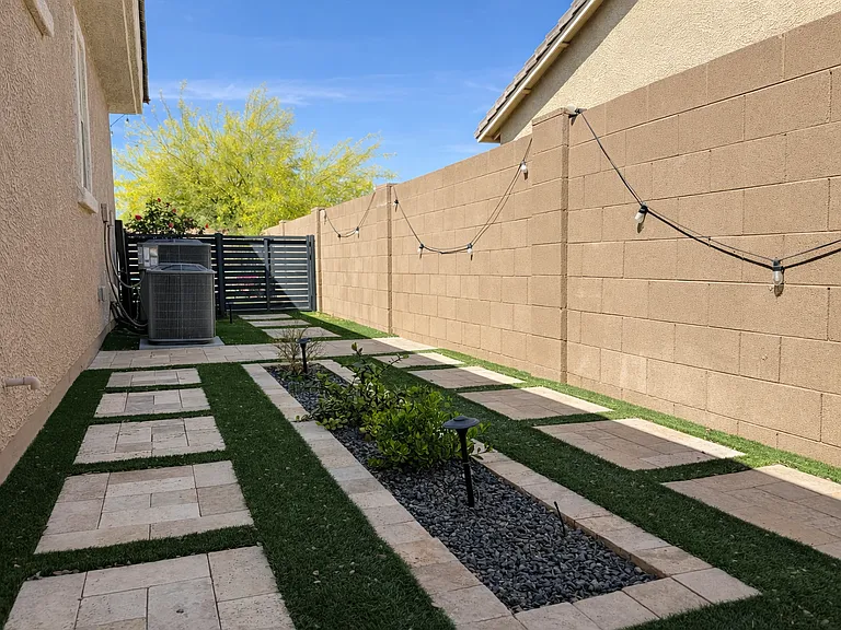 2506 E Pleasant Ln — Photo 9