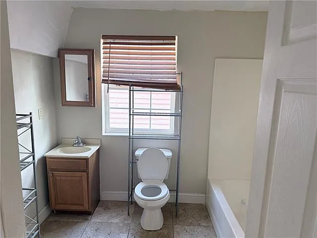 3230 Pauger St — Photo 5