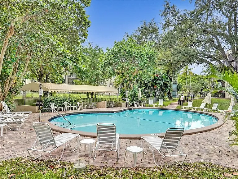6060 S Falls Circle Dr #313 — Photo 30