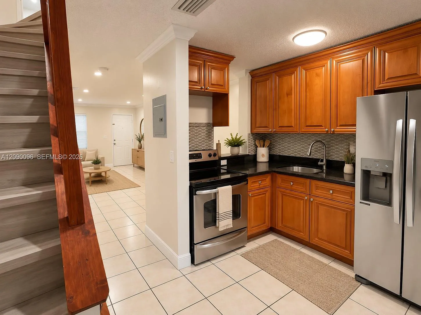 The Diamond Condo — Photo 3