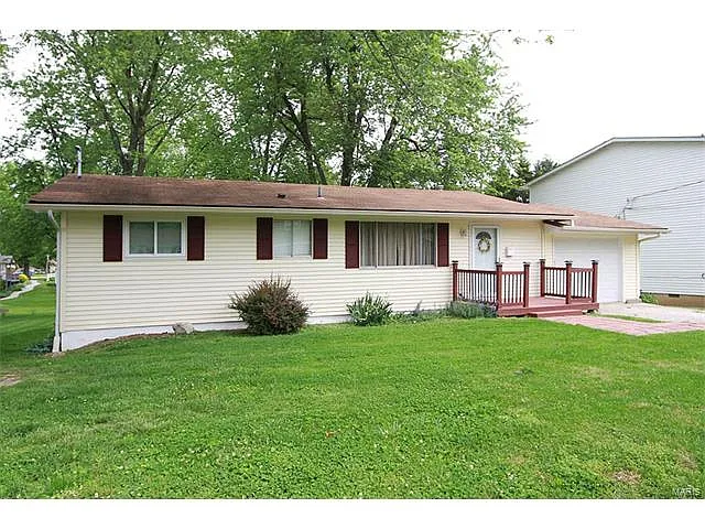 532 Mill St photo 1