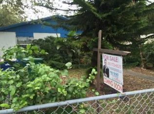 3268 NW 46th St, Miami, FL 33142