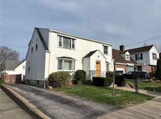 79 Waller St, Providence, RI 02908