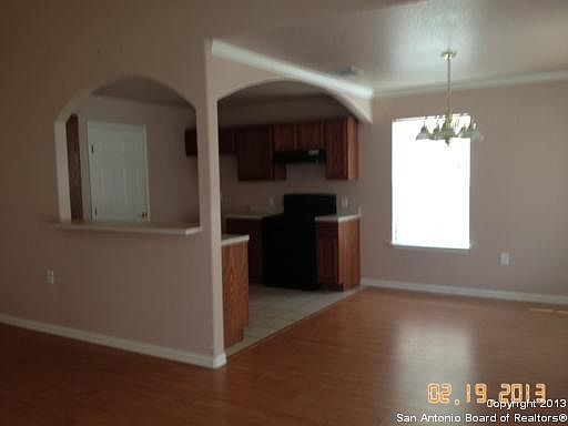 2nd image of 1238 Vanderbilt St