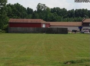 13432 Woodworth Rd, New Springfield, OH 44443