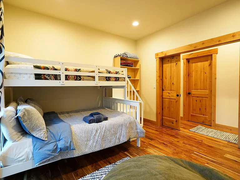 1759 Arrowhead Ave — Photo 31