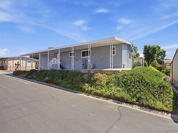 3rd image of 3340 Del Sol Blvd Spc 102