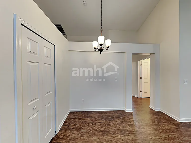 979 Misty Maple Ct — Photo 8