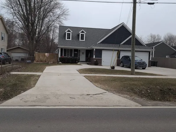 28927 Cotton Rd, Chesterfield, MI 48047