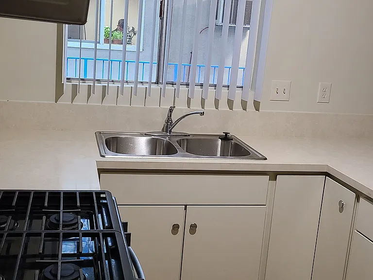 440 Solano Ave #2 — Photo 12