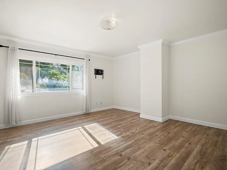 1210 Swarthmore Dr — Photo 42