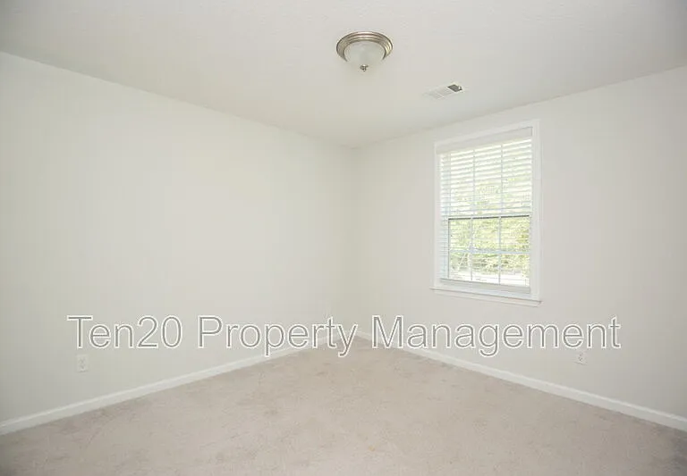 7794 Garrett Rd — Photo 27