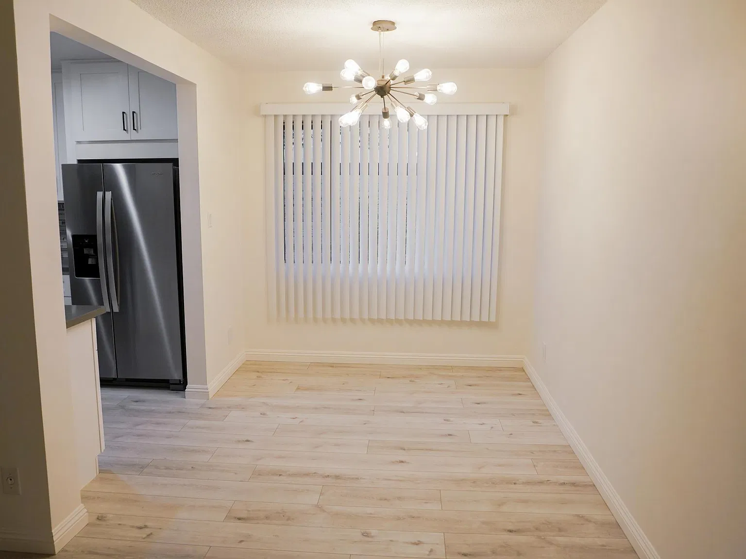 2 bed, 1000 sqft, $2,685 — Photo 4