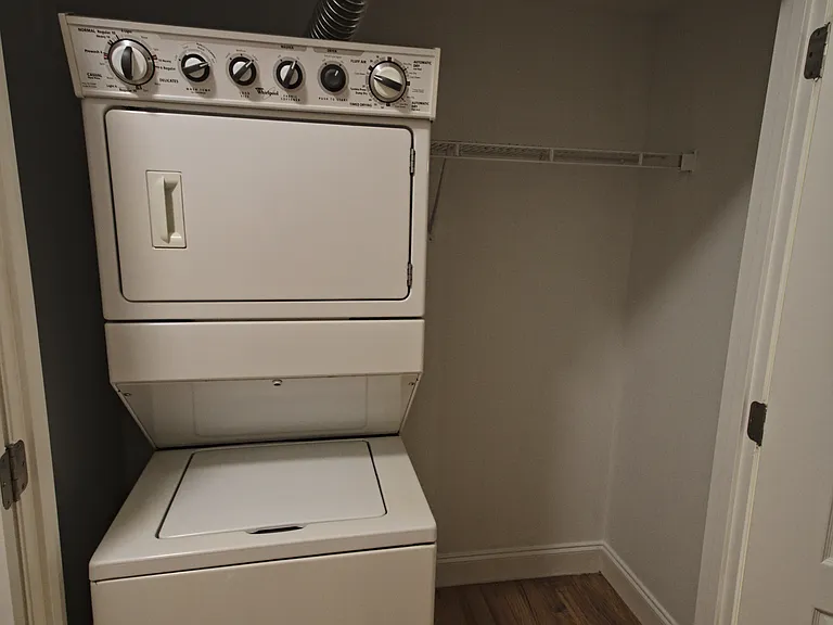 Hayden Place Apartments — Photo 43