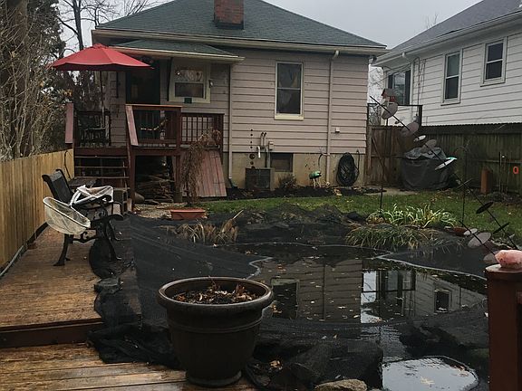 3rd image of 3911 Paxton Ave